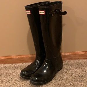 Hunter tall rain boots